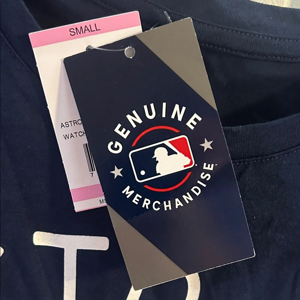 Houston Astros Baseball Size Small Genuine Merchandise MLB Tshirt NWT - Picture 5 of 5